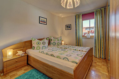 Schlafzimmer der Ferienwohnung I - Urlaub im Bayerischen Wald
